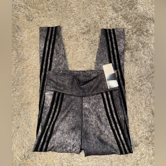 Adidas Gray & Black Leggings! - Picture 1 of 6